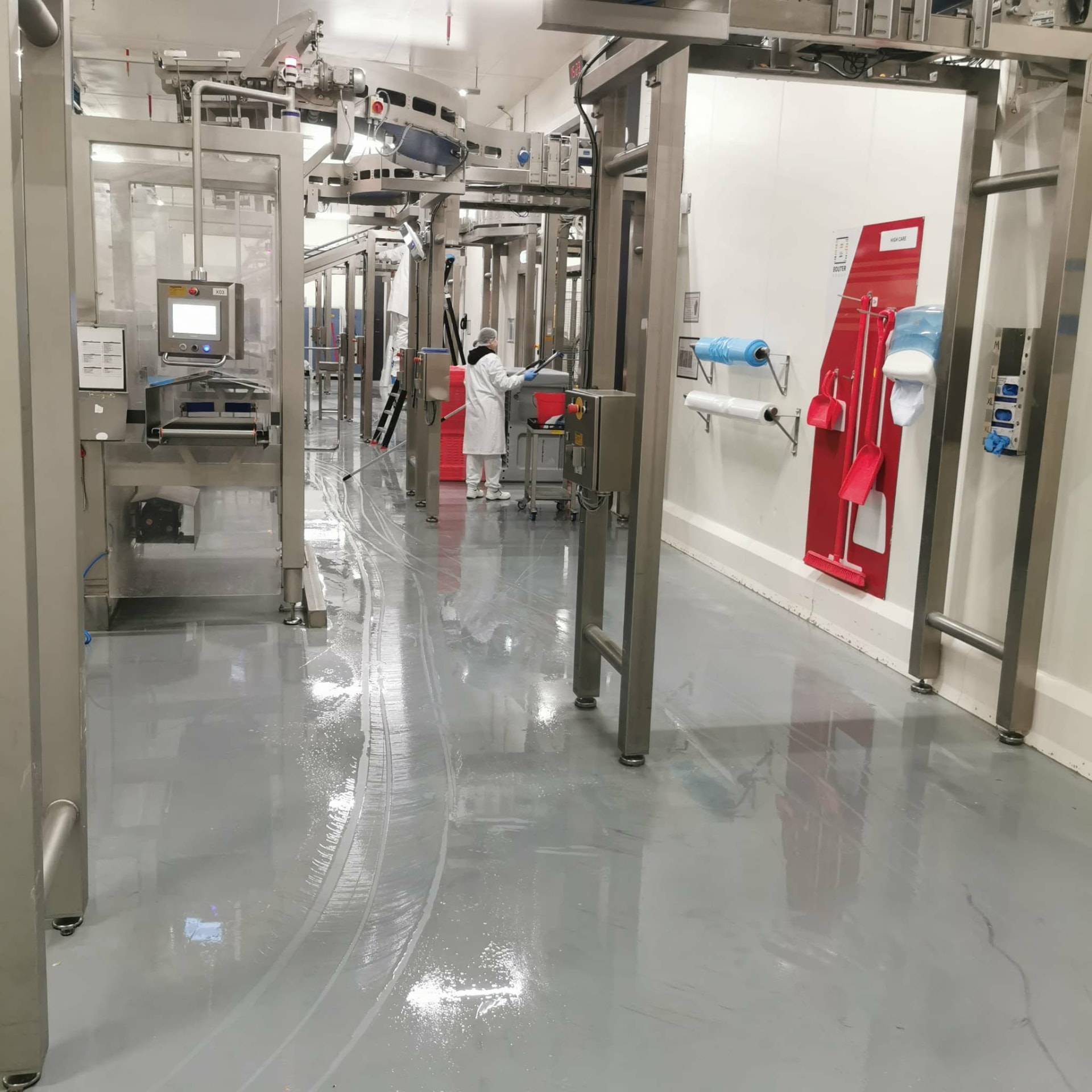 Industrial Cleaning — Aqua Clean 11